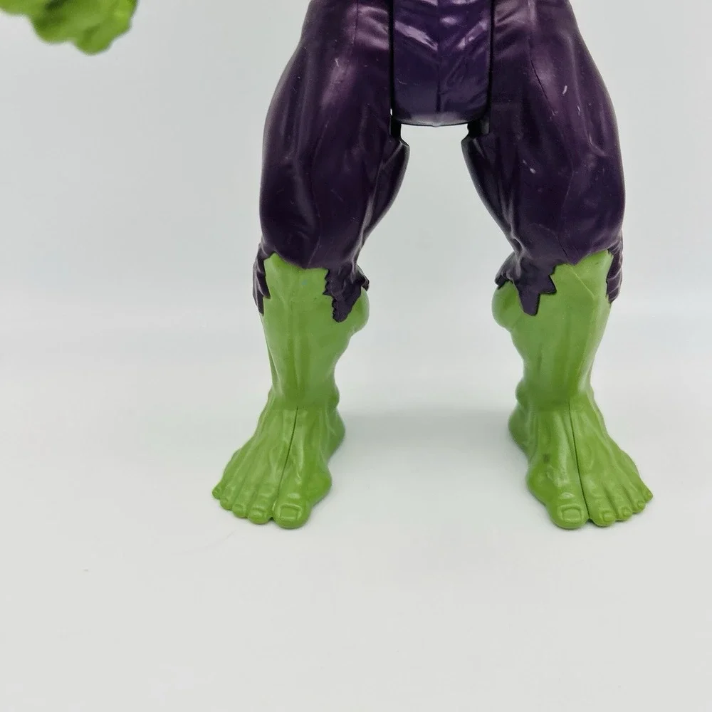 Hulk Action Figure Titans Hero Series 12